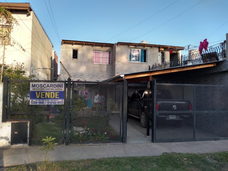 Dos casas en dos plantas